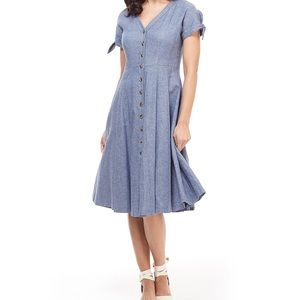 Gal Meets Glam Lenna Dress in Chambray